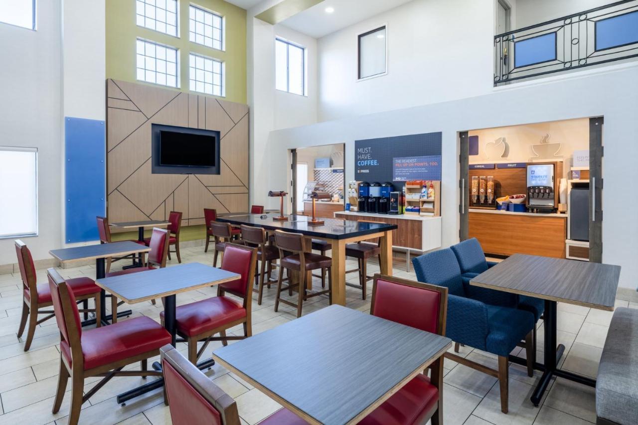 Holiday Inn Express Corydon By Ihg Eksteriør bilde